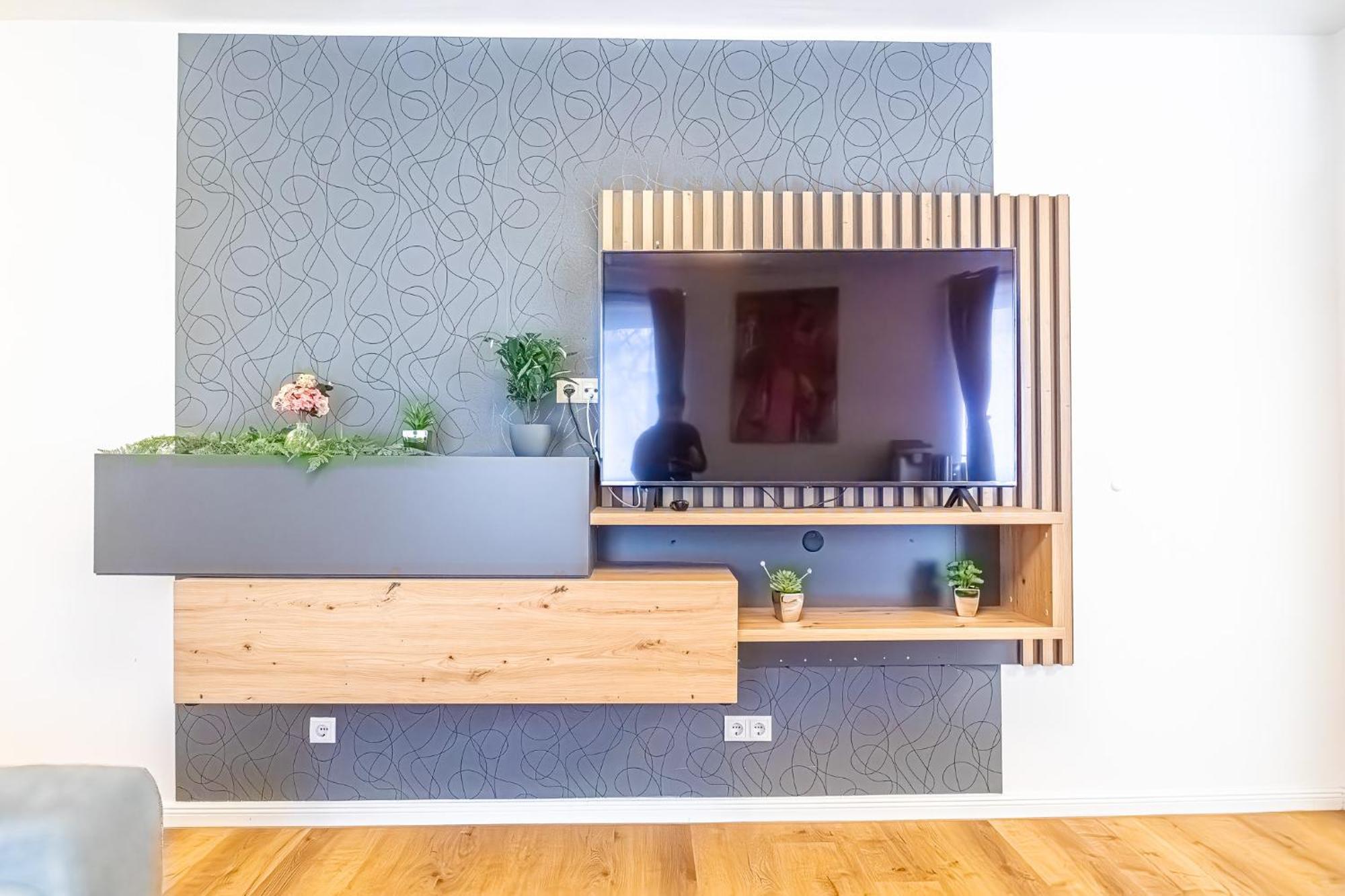 Charming 1Br And 1Lr Apt Modern Design Donaustadt Виена Екстериор снимка