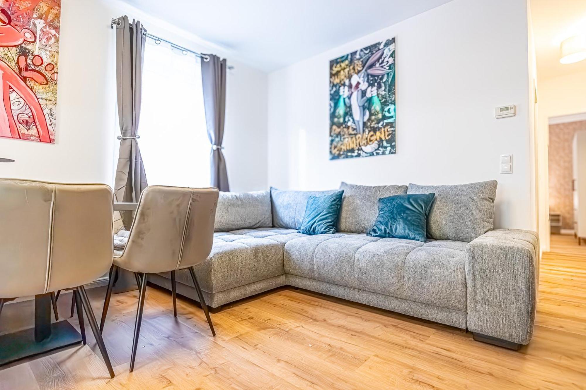 Charming 1Br And 1Lr Apt Modern Design Donaustadt Виена Екстериор снимка