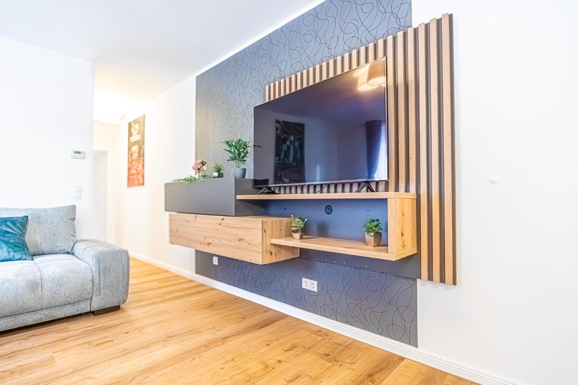 Charming 1Br And 1Lr Apt Modern Design Donaustadt Виена Екстериор снимка