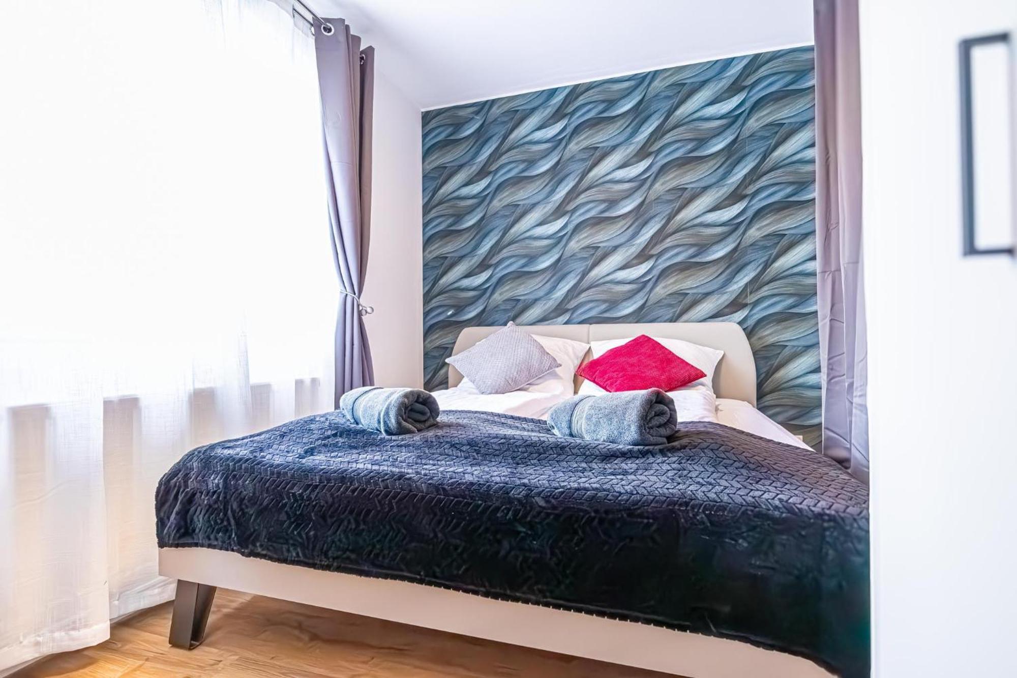 Charming 1Br And 1Lr Apt Modern Design Donaustadt Виена Екстериор снимка